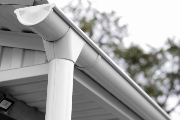 Gutter Service in Taylors