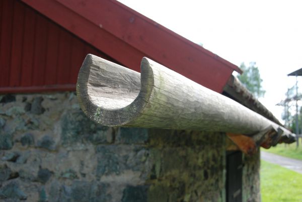 Wooden Gutter Repair in Taylors