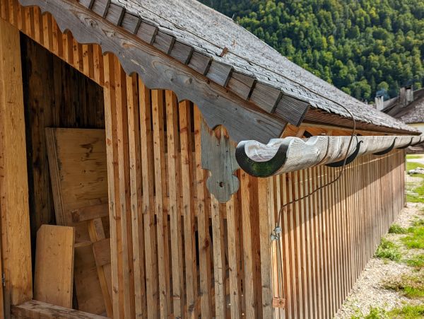 Wood Gutter Repair in Taylors